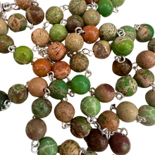 Carregar imagem no visualizador da galeria, Terço Pedra Imperador Verde
