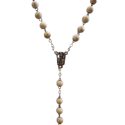 Terço Pedra Howlita Bege