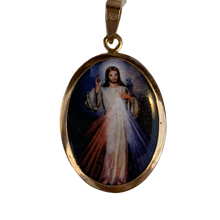 Carregar imagem no visualizador da galeria, Medalha Jesus Misericordioso
