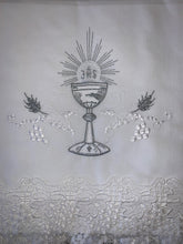 Cargar imagen en el visor de la galería, Toalha de Altar
